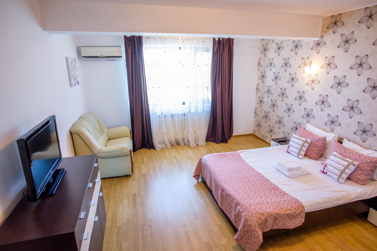 C&Y Zev Apartments Мамая Екстериор снимка